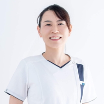 鍼灸セラピスト 名倉綾子