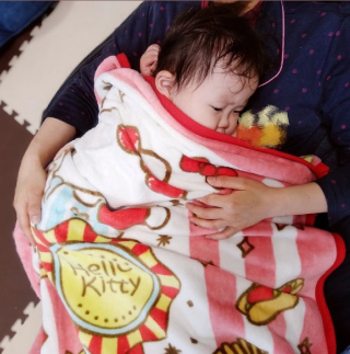 赤ちゃんの寝る体制